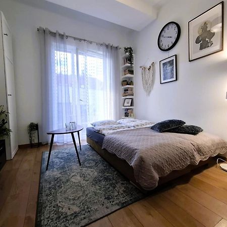 Apartament Na Grobli, Przy Kladce Zwierzynieckiej Breslávia Exterior foto